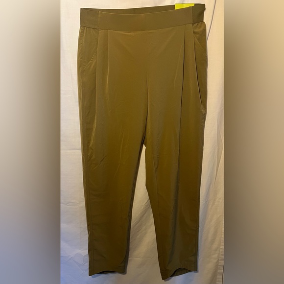 High Rise Pant - Picture 1 of 5
